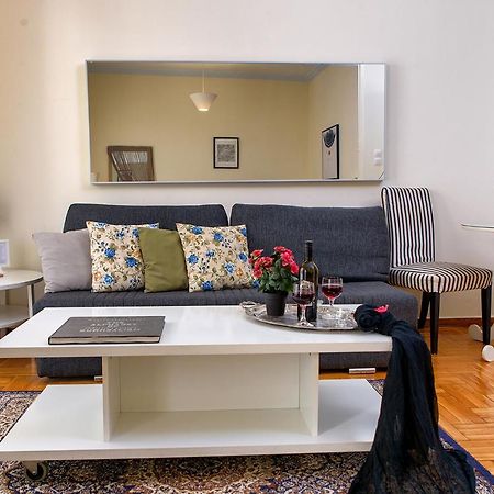 Acropolis Lovely Flat In Plaka Atene Esterno foto